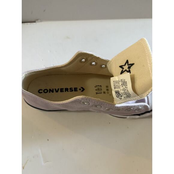 NWOT Converse Chuck Taylor All Star Low Top Sneakers Womens 7 Men's 5 Purple - Picture 10 of 16